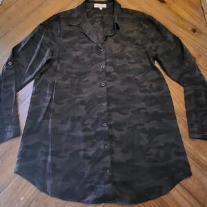 Side Stitch Button Front Tunic with Roll-Tab Sleeve Camo Print